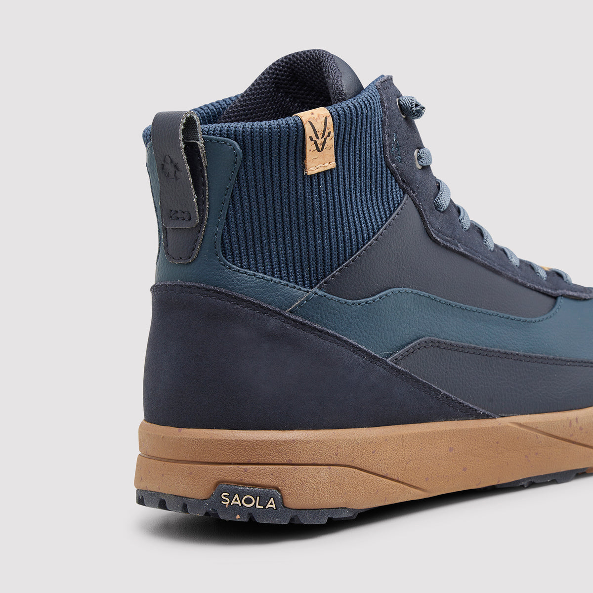 Quito Mid Waterproof M Navy