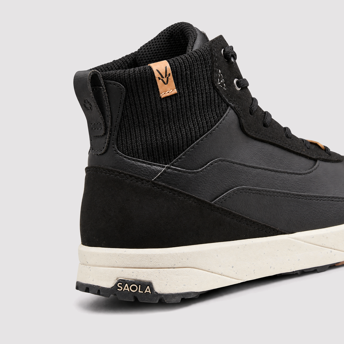 Quito Mid Waterproof W Black