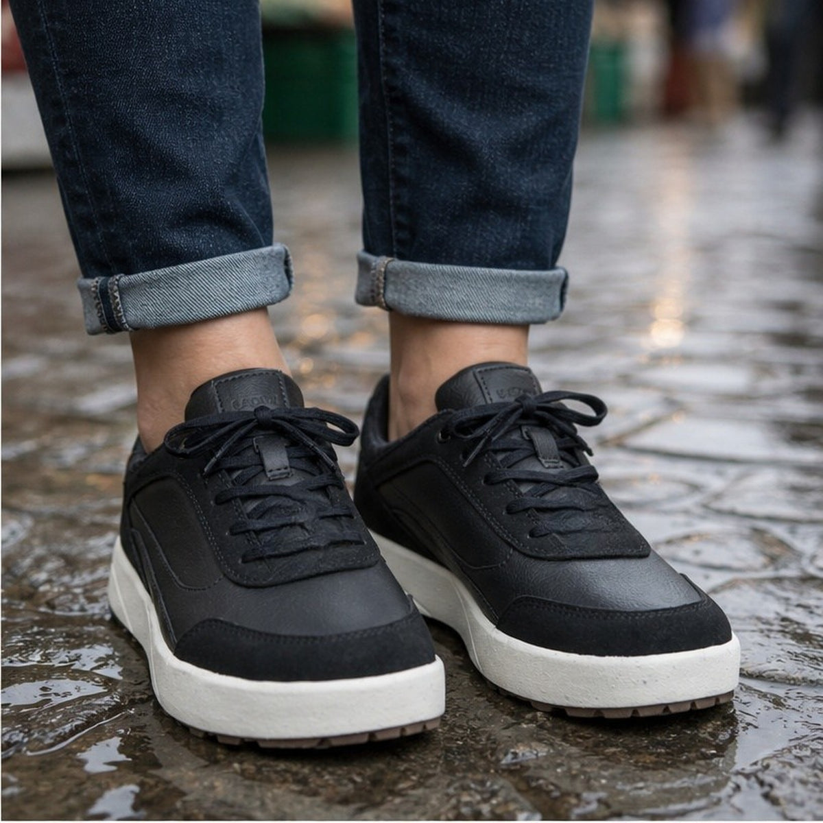 Quito Waterproof W Black