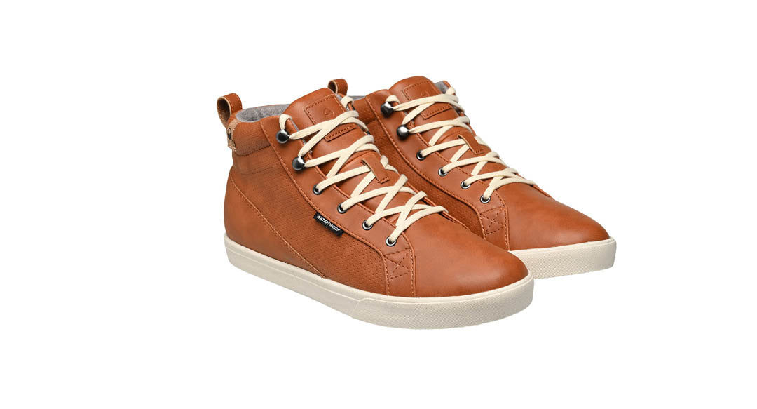 women's caramel shoes overview from right side