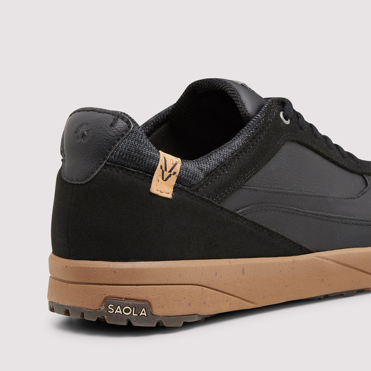 Quito Waterproof M Black