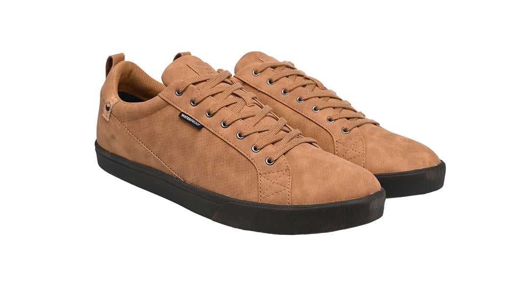 men's camel colour shoes  overview from right side