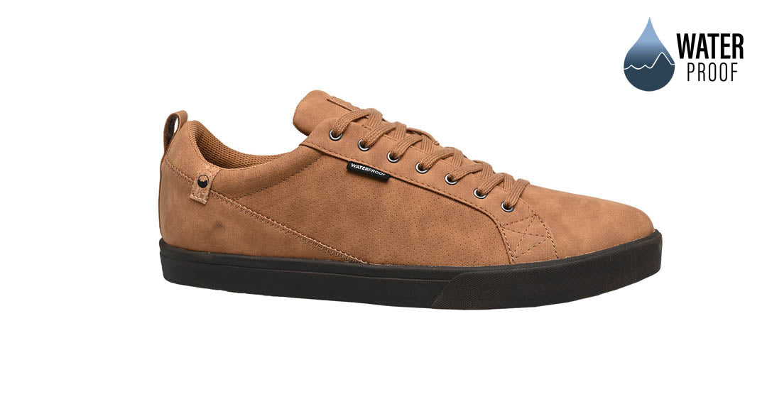 men's camel colour shoes from right side