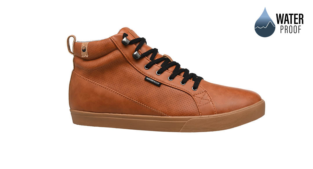 men's caramel shoes from right side